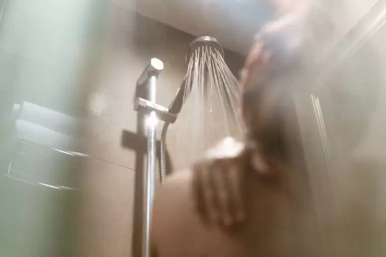 steamy shower.2103311200021