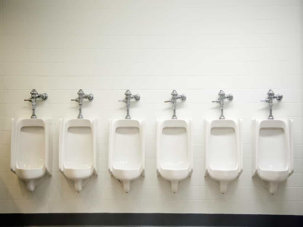 urinal.2103180807159
